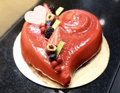 Gâteau Coeur Fruits Rouges Fait Maison à Partager Saint Valentin Boulangerie Aixoise Marseille